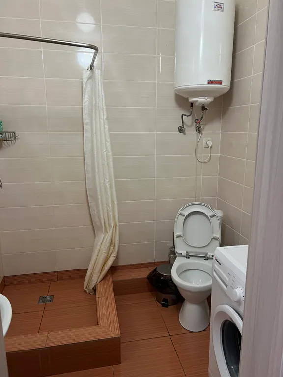 Просторная квартира-студия на берегу моря