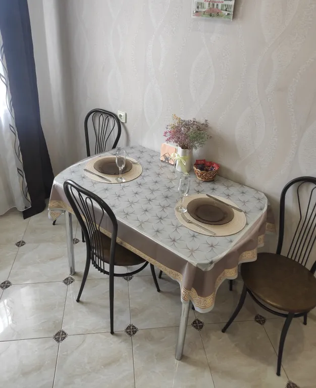 Квартира Комфортная новая квартира у моря — Ейск