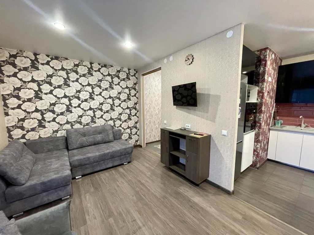 Апартаменты у сквера