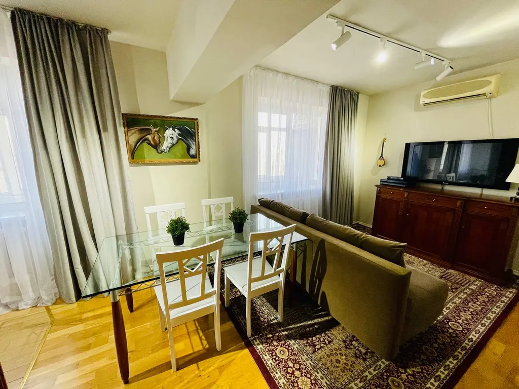 3-комнатная Самал-1