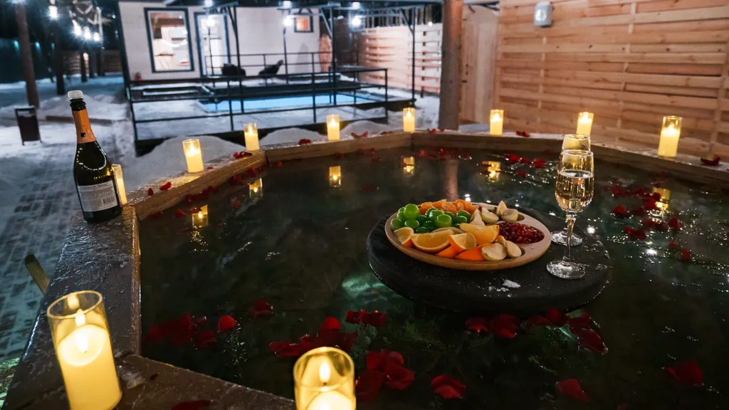 Дом с кедровой баней и термо-бассейном