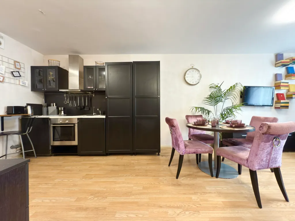 Семейная с камином