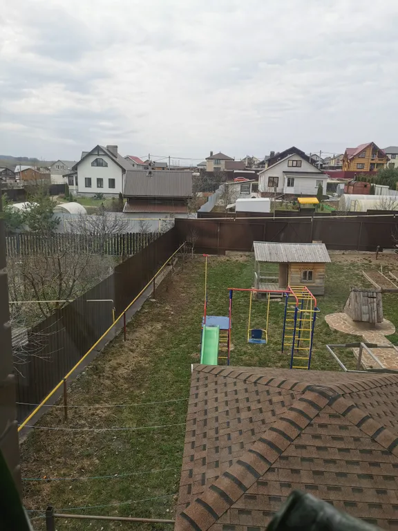 Коттедж с бассейном и сауной