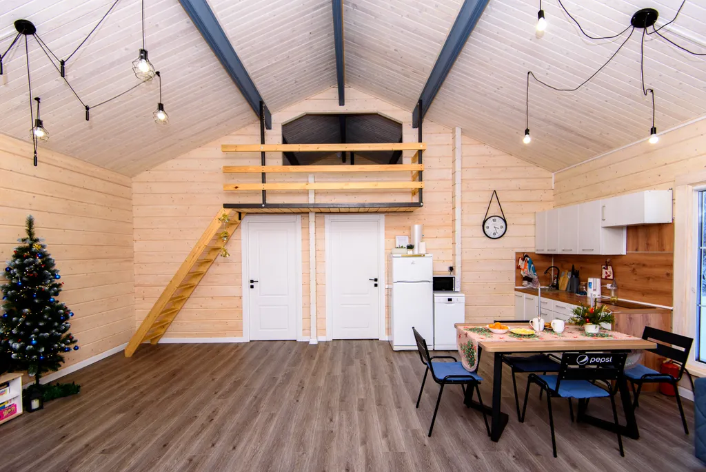 Уютный дом с сауной и чаном на берегу реки