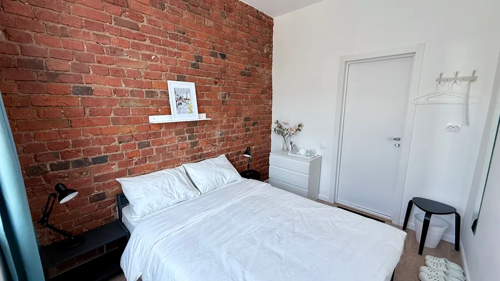 Уютная комната в стиле Лофт у метро Парк Культуры