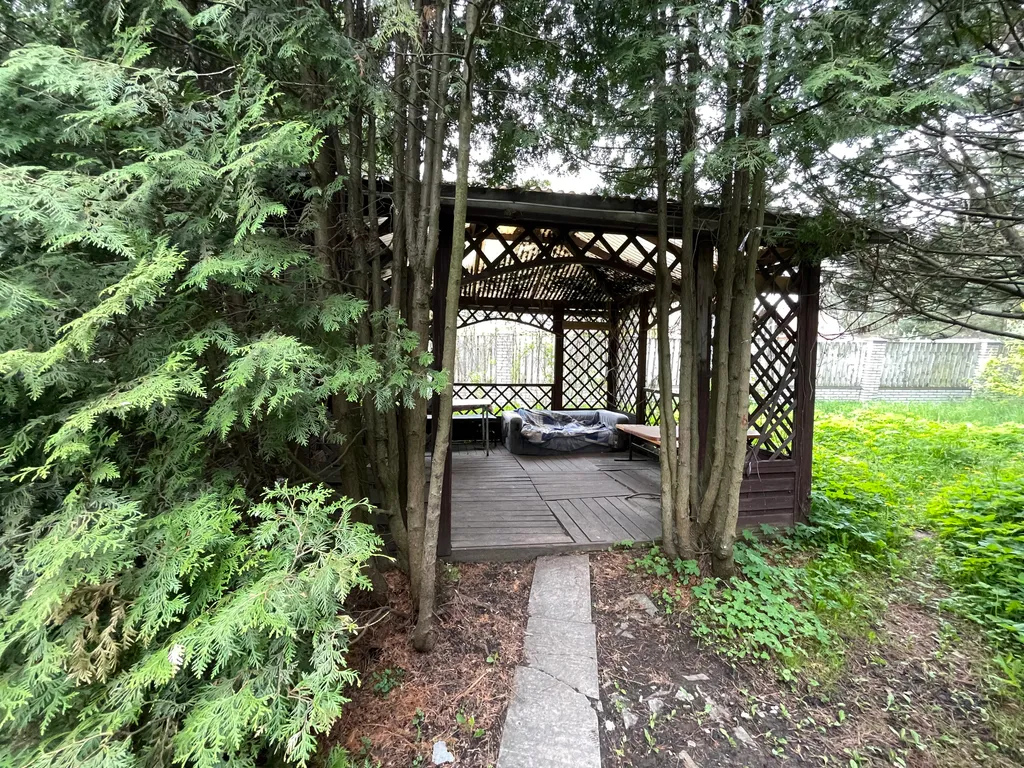 6-комнатный Дом