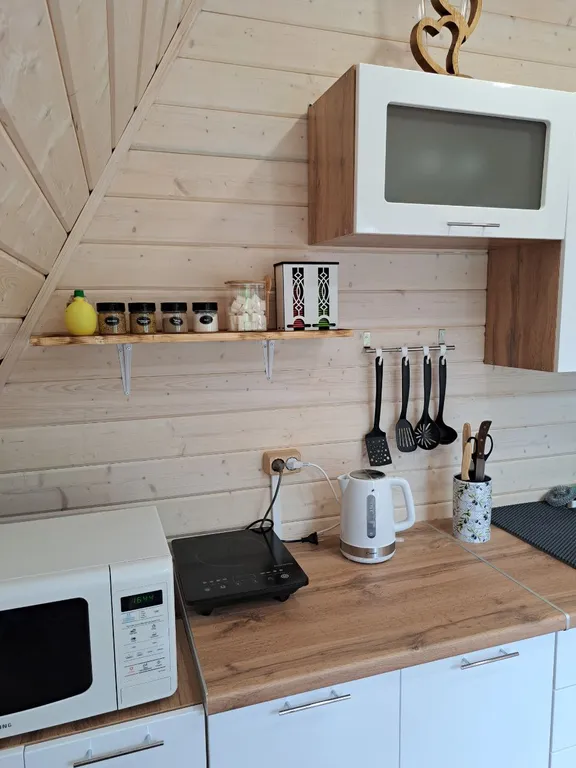 Дом у озера с банным чаном и русской баней