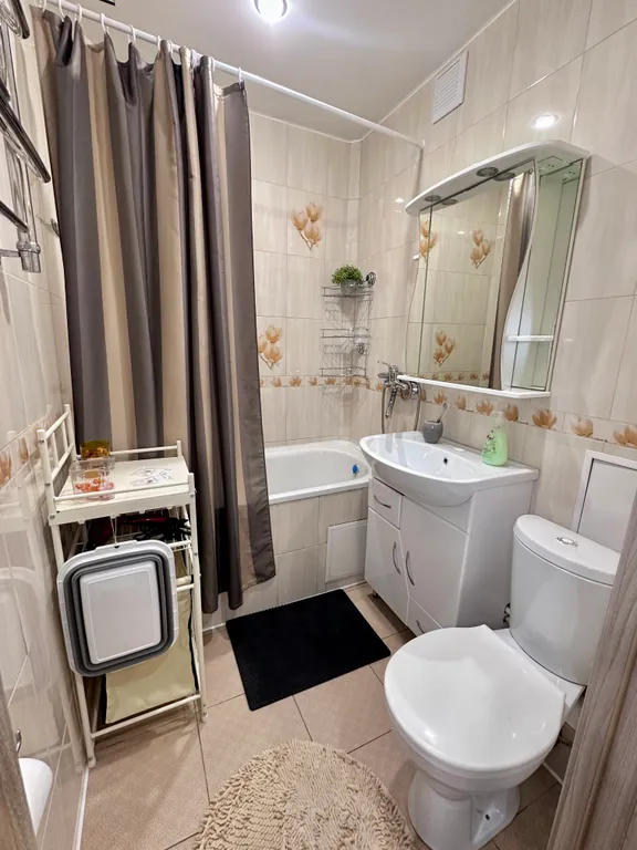 Квартира Светлая, уютная 2-я квартира — Лабинск