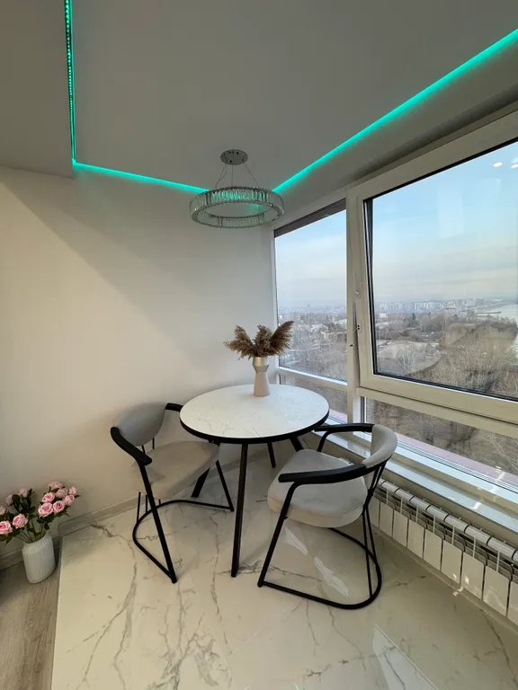 Квартира с панорамным видом на Ангару