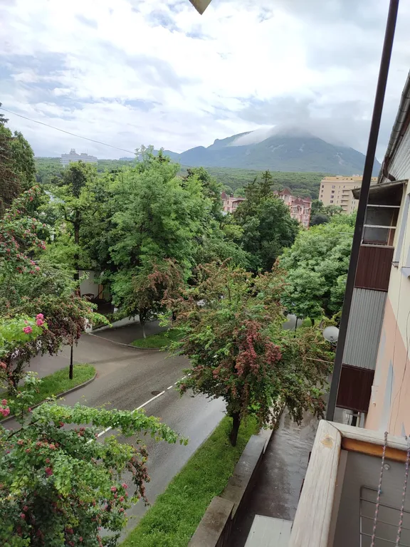 Уютная двухкомнатная квартира в курортной зоне — аренда посуточно в Железноводск