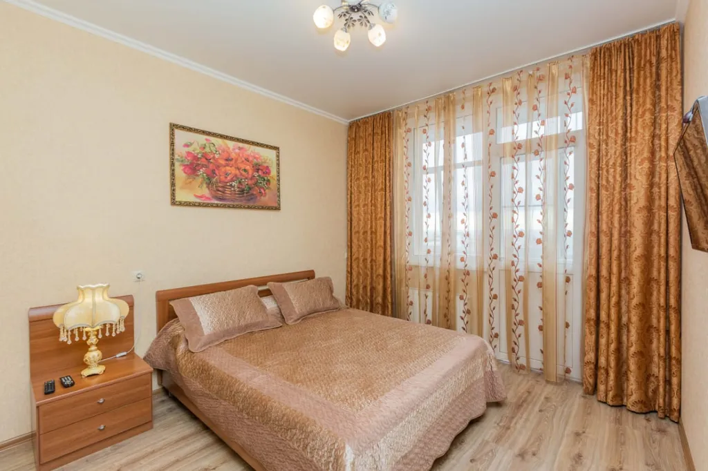 Уютная 2-комнатная квартира в центре города — аренда посуточно в Ставрополь