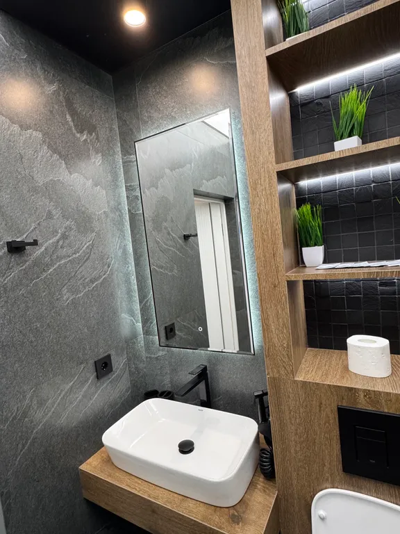 Современная и уютная квартира в центре Адлера