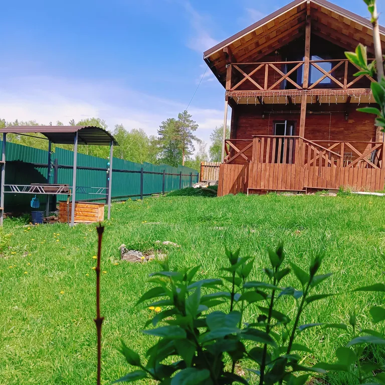 Коттедж Дом с видом на горы — аренда посуточно в Озёрное