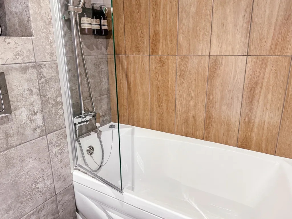 А.В. Апартаменты БЦ Аметист