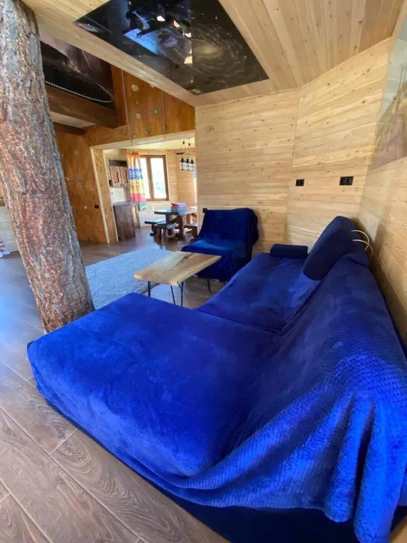 Африка - яркий коттедж для 2-3 семей