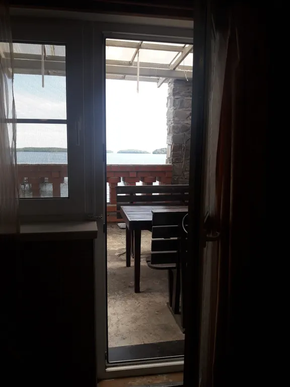 Уютный домик на берегу озера Увильды