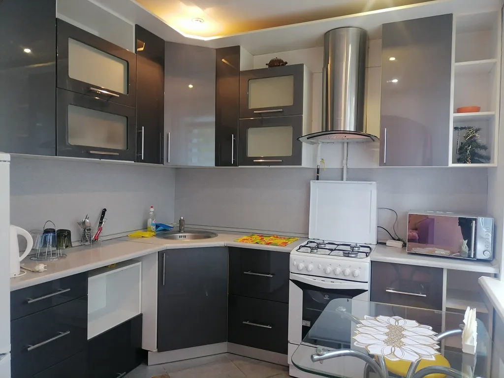 Светлая квартира в самом центре у площади Победы