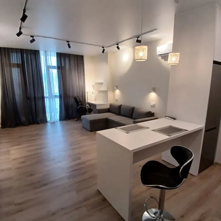 Уютная квартира-студия в центре Батуми