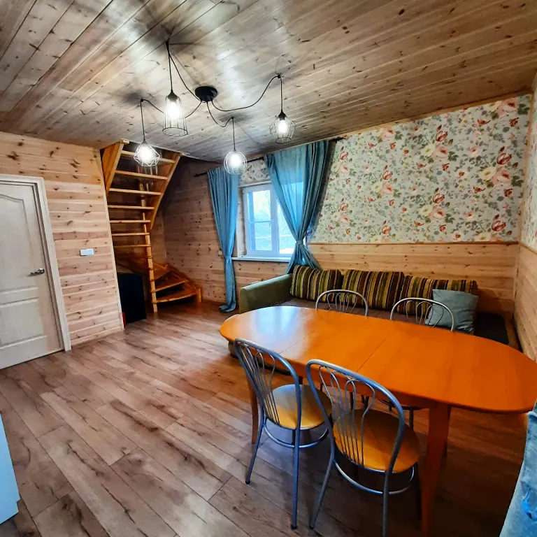 Коттедж с сауной у озера Удача