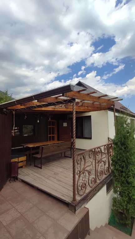 Коттедж Дом у реки — аренда посуточно в Теберда