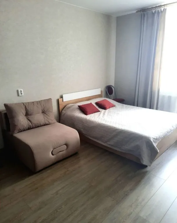 Уютная квартира-студия — аренда посуточно в Верхняя Пышма