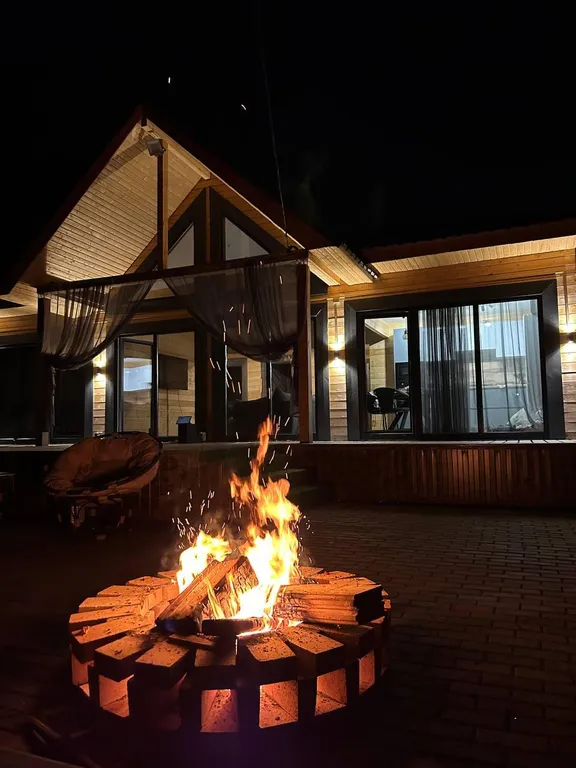 Коттедж Коттедж с террасой в Яхроме для 9 гостей — Лобня