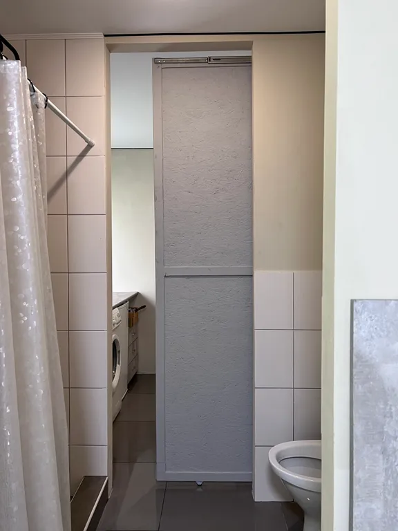 Апартамент чисто функционально пешком до Центра