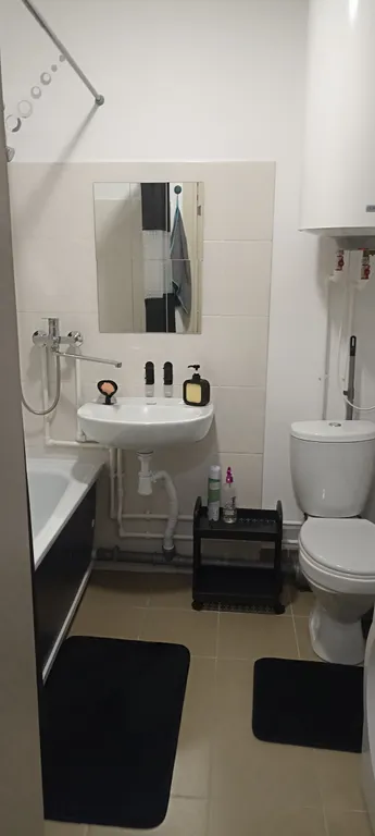 Уютная, чистая студия в новостройке.