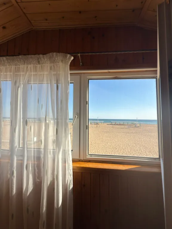 Дом на Бугазской косе