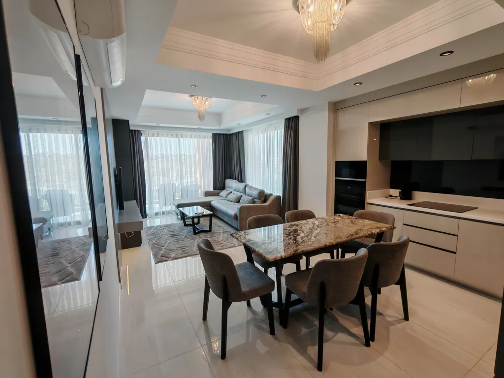 Квартира 2+1 в Azura World c видом на бассейн и аквапарком