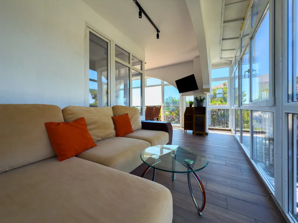 Квартира 3-комнатная квартира с террасой в Сосновой роще — Геленджик