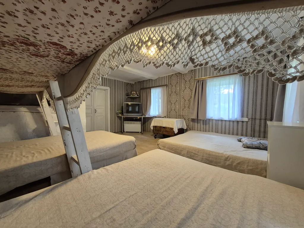 Деревенский дом, как в детстве, у реки Березена