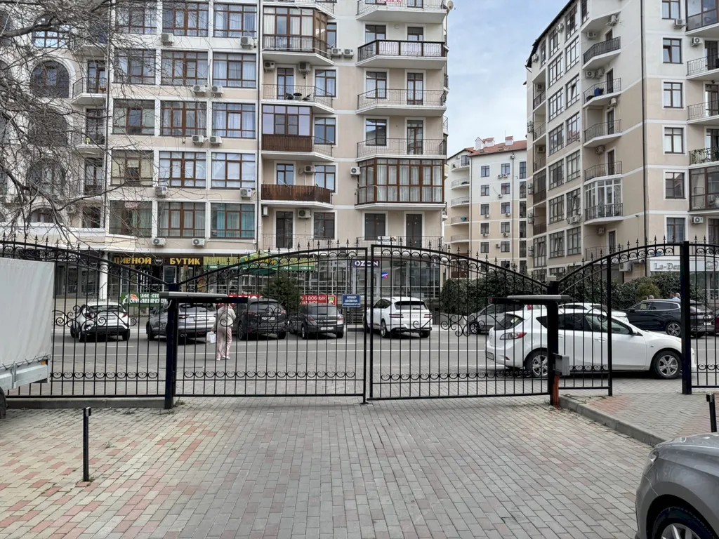 Квартира Квартира с тёплым полом и гардеробной — Геленджик