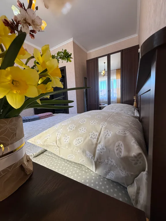 Уютная двухкомнатная квартира рядом с Крещенским парком