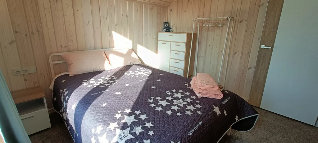 Коттедж 4-комнатный Дом — Санкт-Петербург