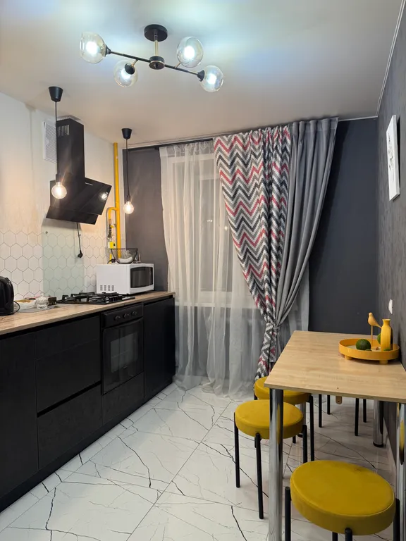 Шикарная квартира у пруда