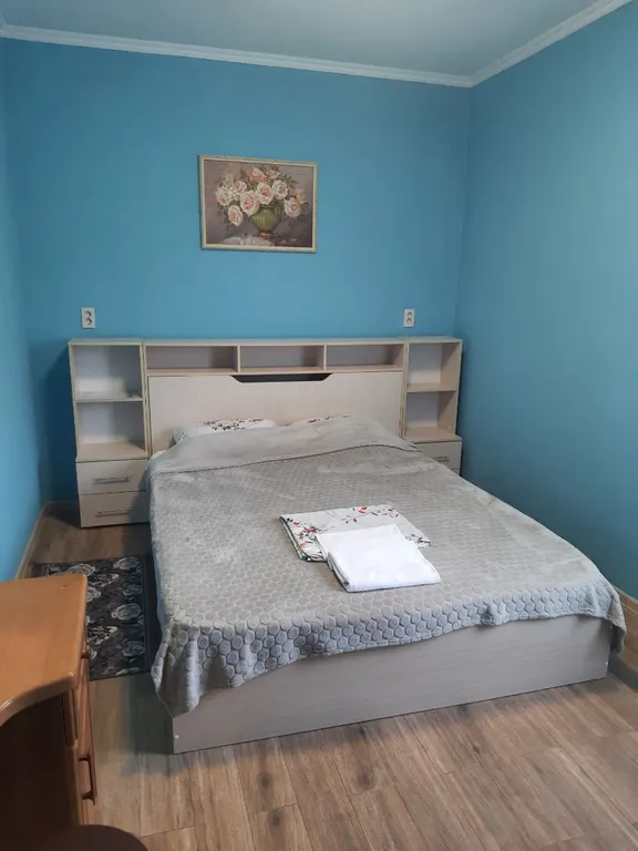 Квартира Квартира Семейный двухкомнатный номер с кухней на четверых гостей — Адлер