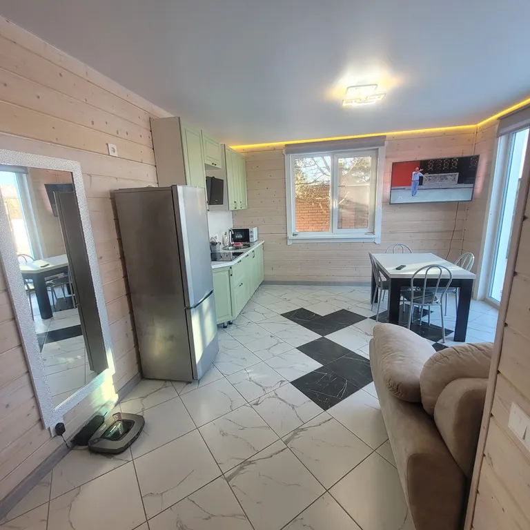 10-комнатный Дом