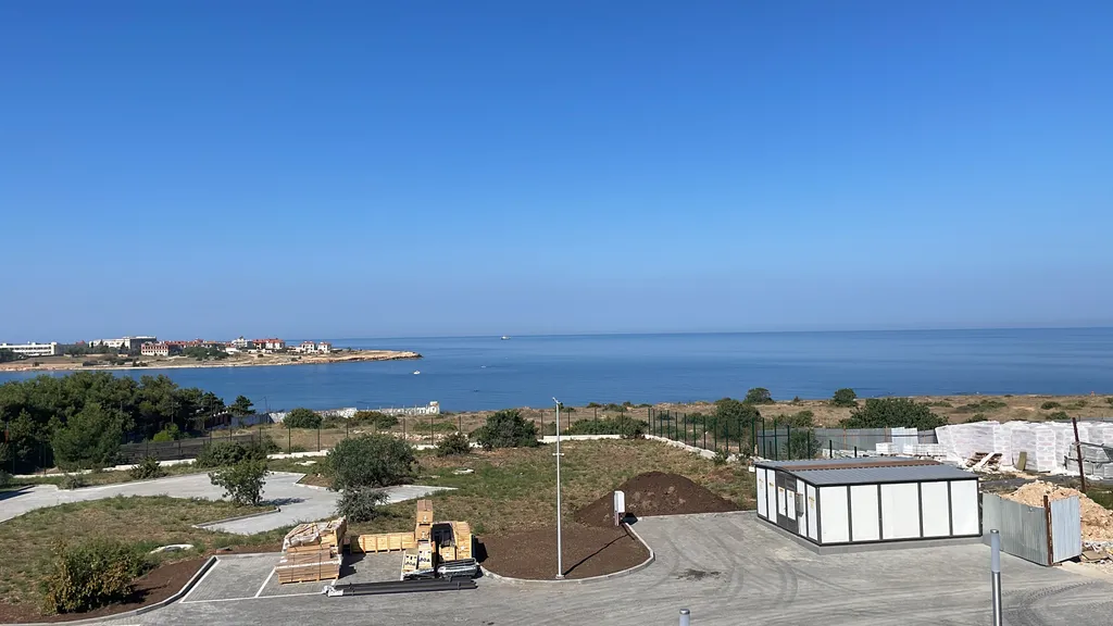 Видовой апартамент с шикарным видом на открытое море и бухту Омега