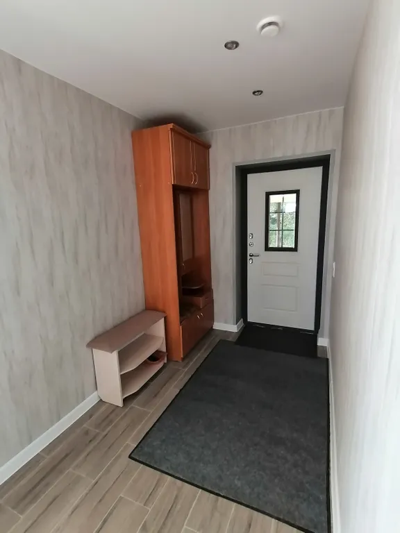 Коттедж Усадьба Ольгино предлагает проживание в новом доме с видом на реку — Лодейное Поле