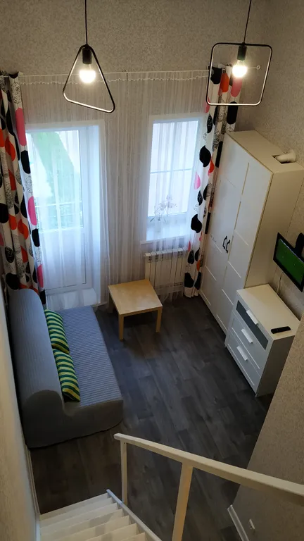 Двухуровневая студия в центре