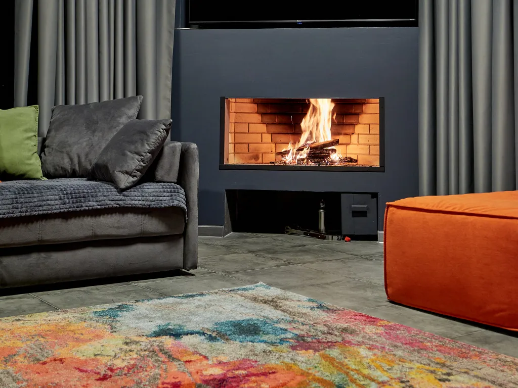 Дом с теплым бассейном, джакузи и потрясающим видом