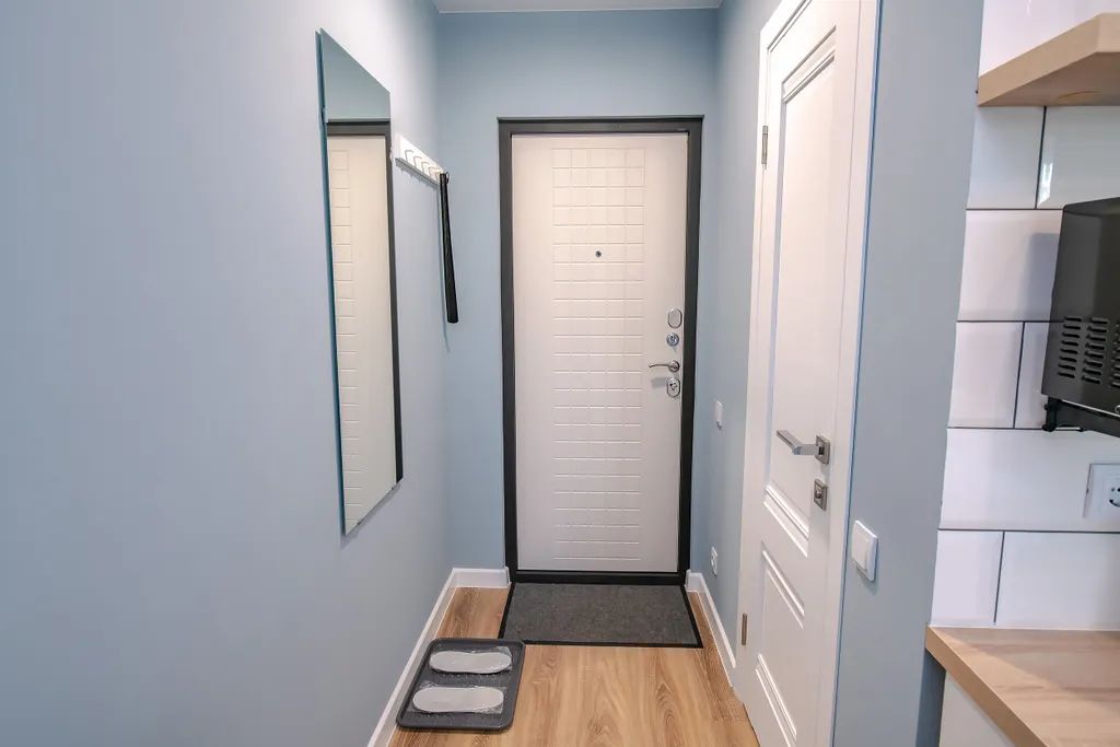 Уютная студия с ремонтом и видом на бухту Золотой рог