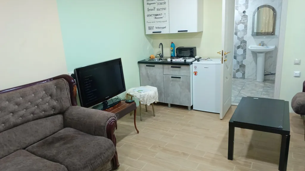 Гостевой дом в Райском саду близ смотровой с видом на бухту, близ моря