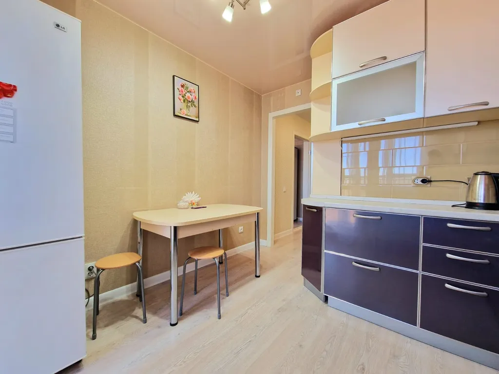 2-Комнатная Квартира с Шикарным Видом на Волгу