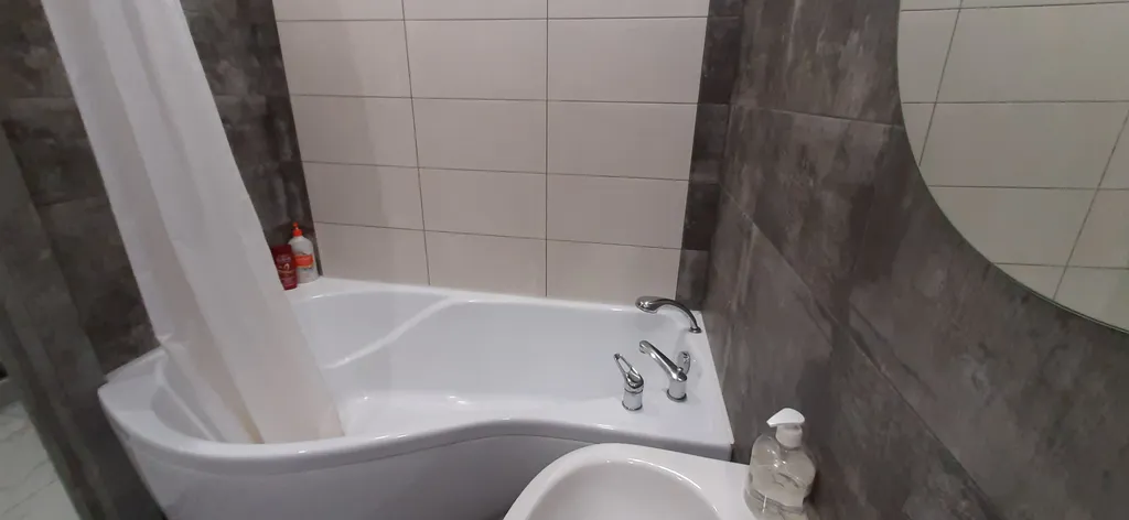 Отличная квартира,  центр, парковка