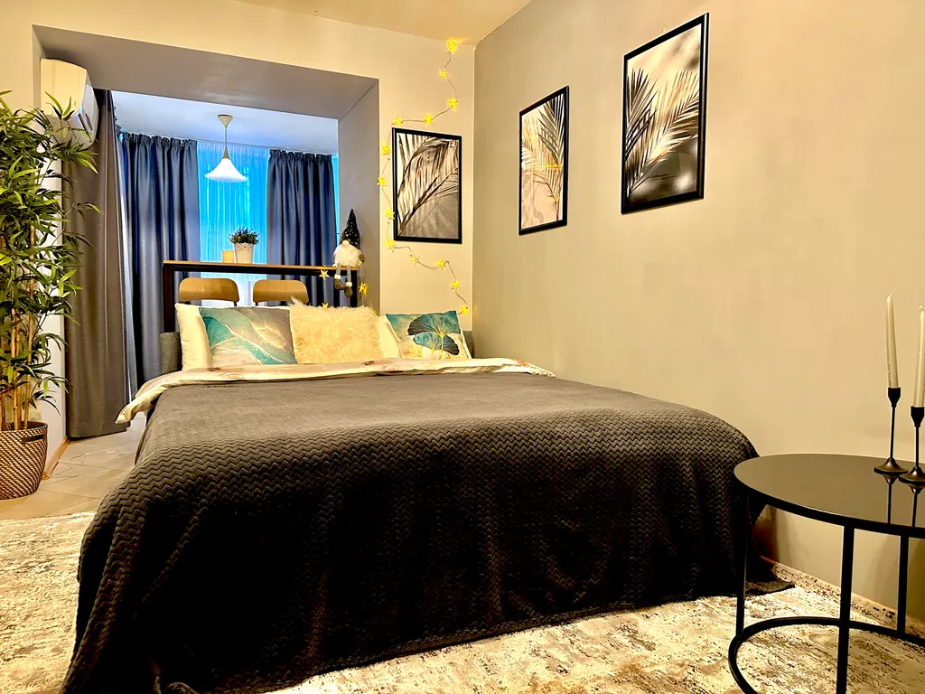 Большая тpехкомнaтнaя квартира с джакузи