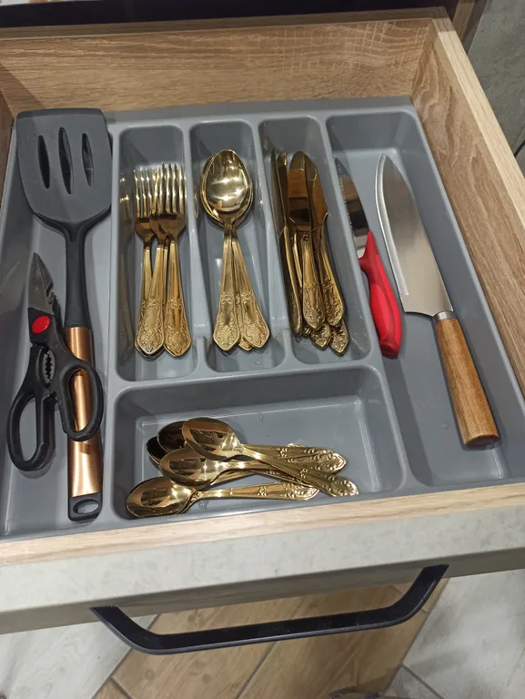 Квартира Уютная современная 1-комнатная квартира мансардного типа — Владикавказ