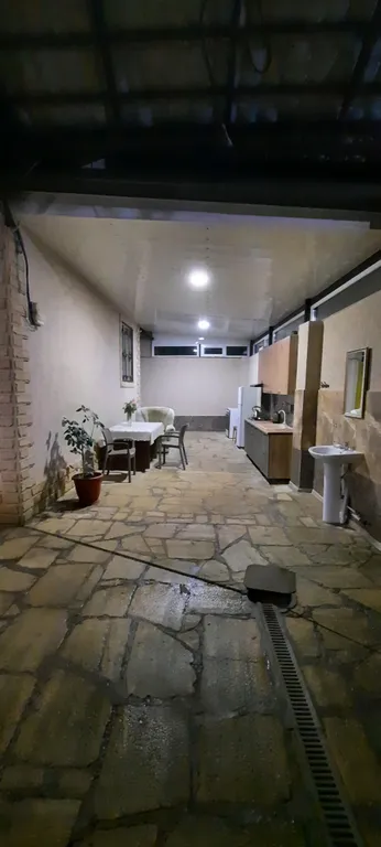 Уютная дача на берегу моря