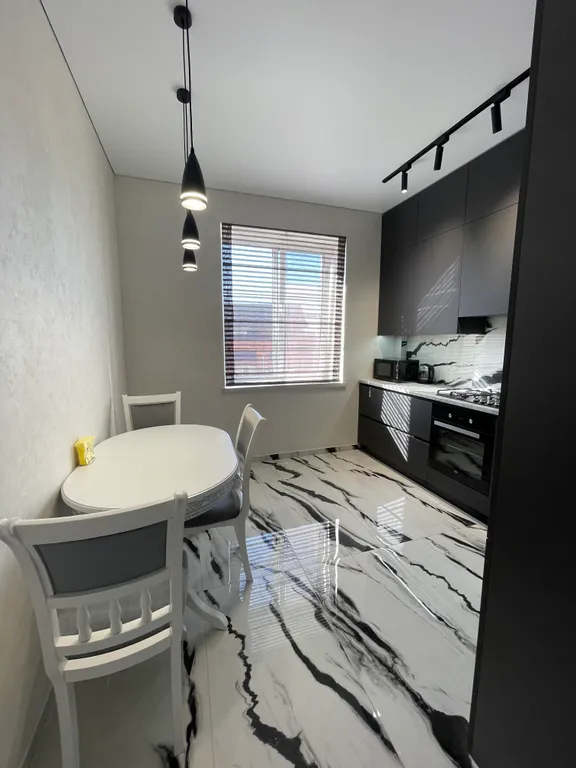 Стильная квартира Зебра